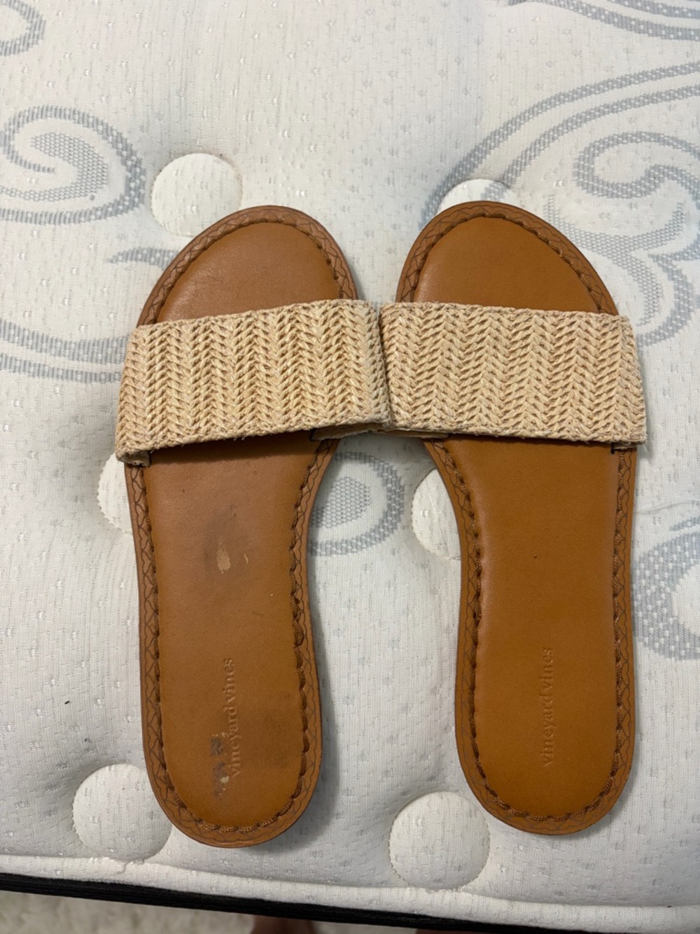Vineyard vines women sandals